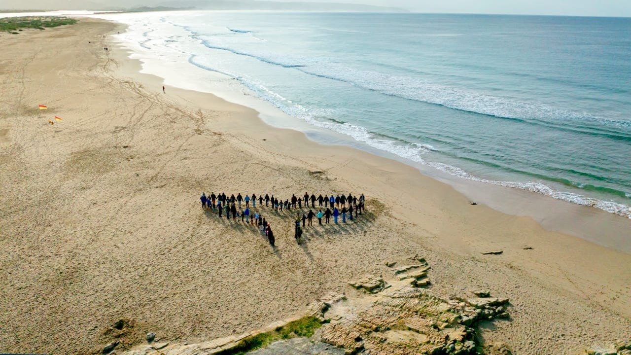 LOOKOUT BEACH CLEANUP